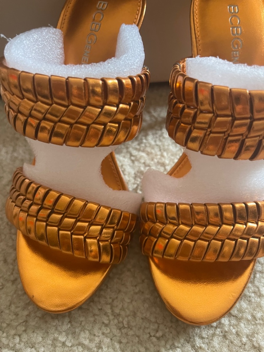 NWT BCBG Generation Metallic Orange Braided Slide Sandals - Picture 2 of 6
